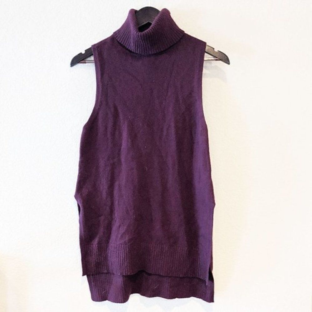 White House Black Market Turtleneck Sweater XS